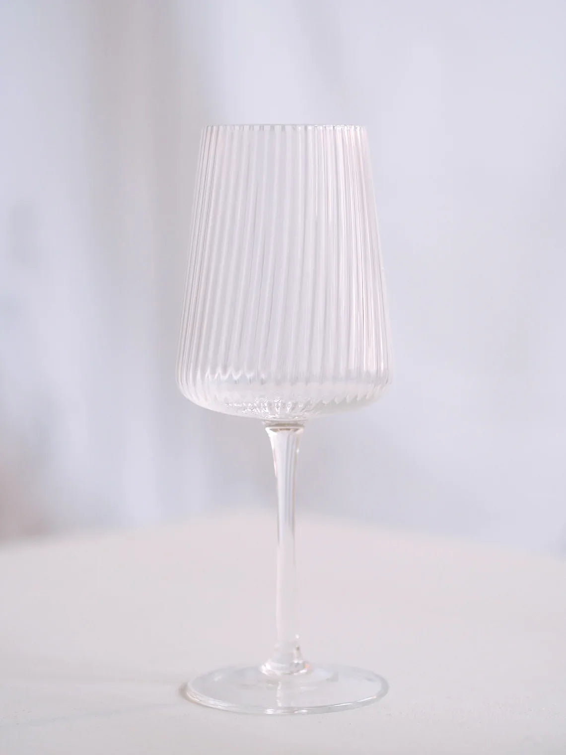 Livnestro Striped Wine Glass