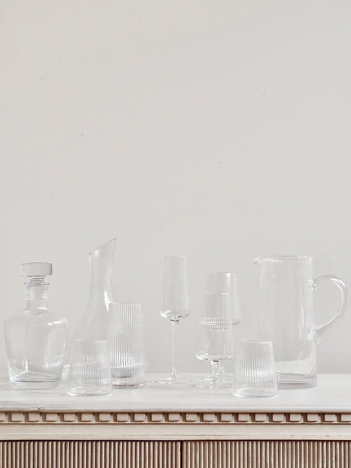Livnestro Striped Wine Glass