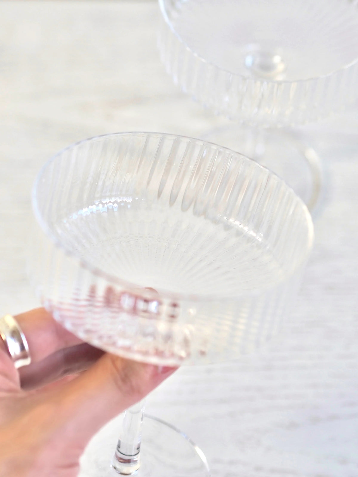 Livnestro Striped Champagne Coupe